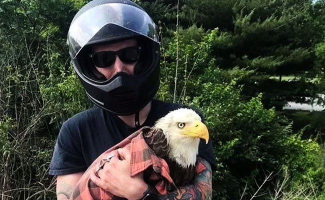 MOTOCICLISTA-AGUILA1