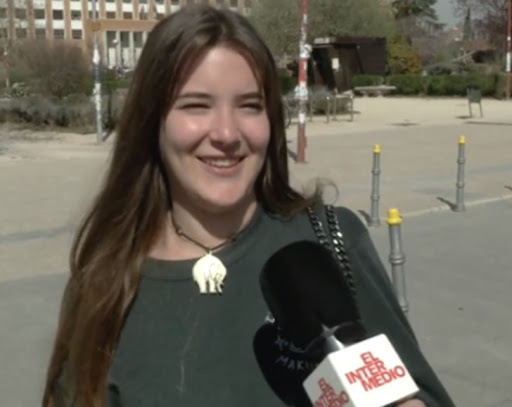 Fiesta, vacaciones, cuarentena... estos jóvenes españoles no quieren separarlas 22