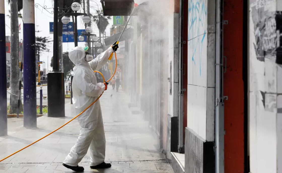 El turismo en España fuertemente golpeado por la pandemia34
