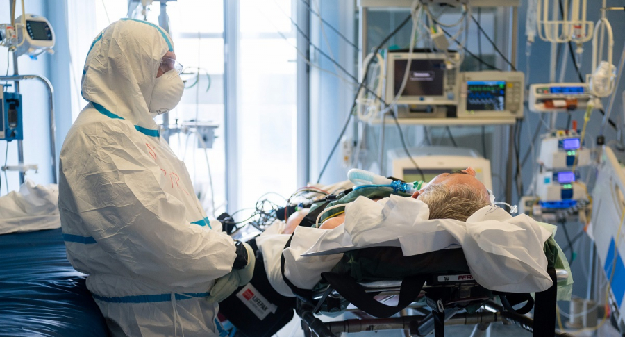 Mujer de 90 años diagnosticada con coronavirus se sacrificó por los demás pacientes (1)